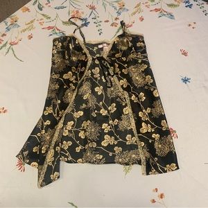 Victoria’s Secret satin tie top size small floral neutral
